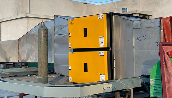 油煙凈化器測量電壓怎么測